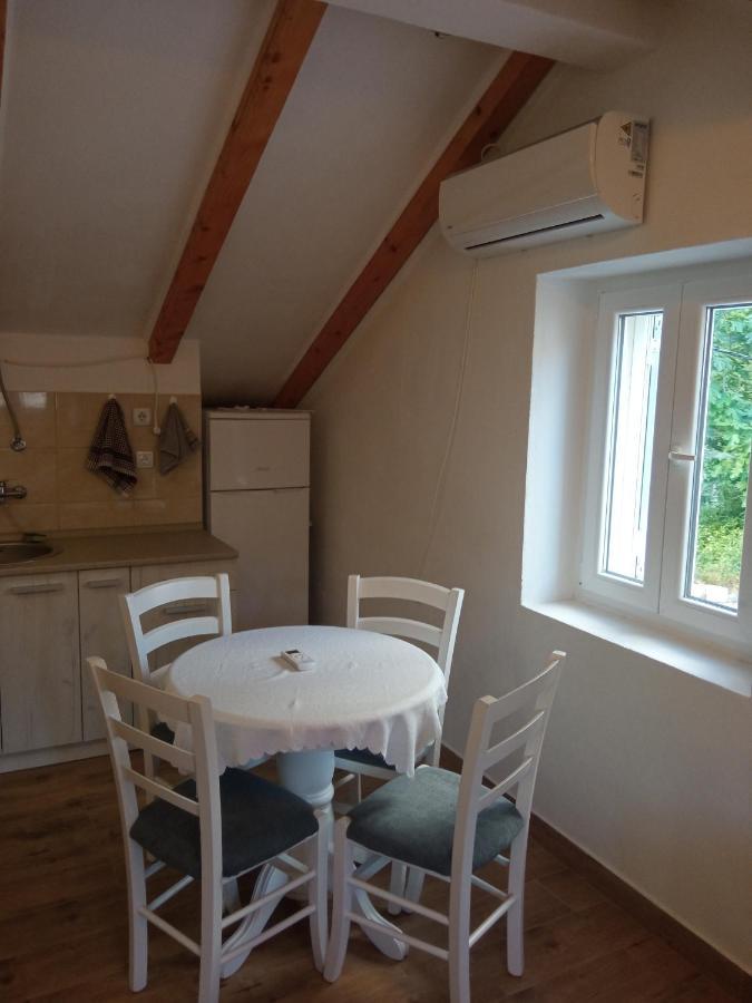 Apartment Rosic Perast Bagian luar foto