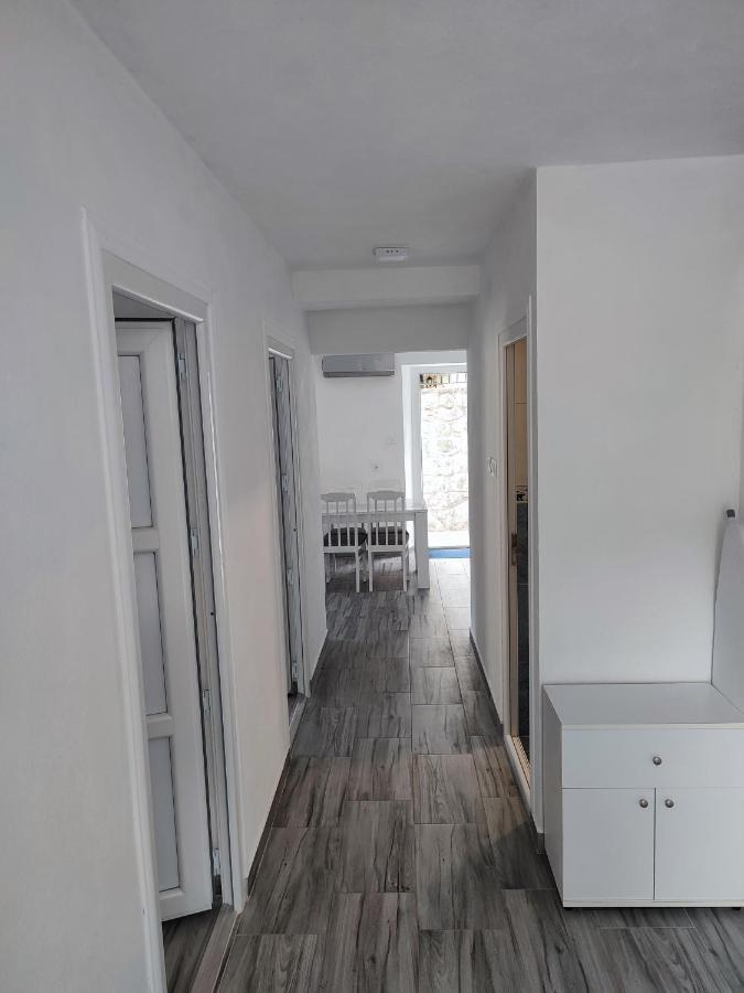 Apartment Rosic Perast Bagian luar foto