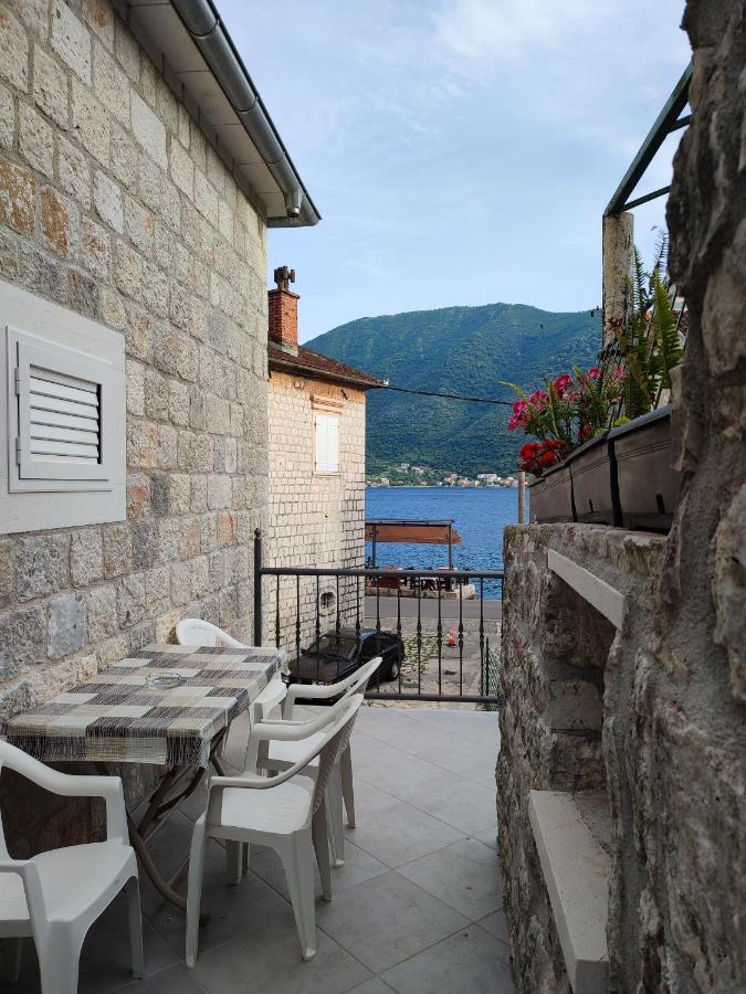 Apartment Rosic Perast Bagian luar foto