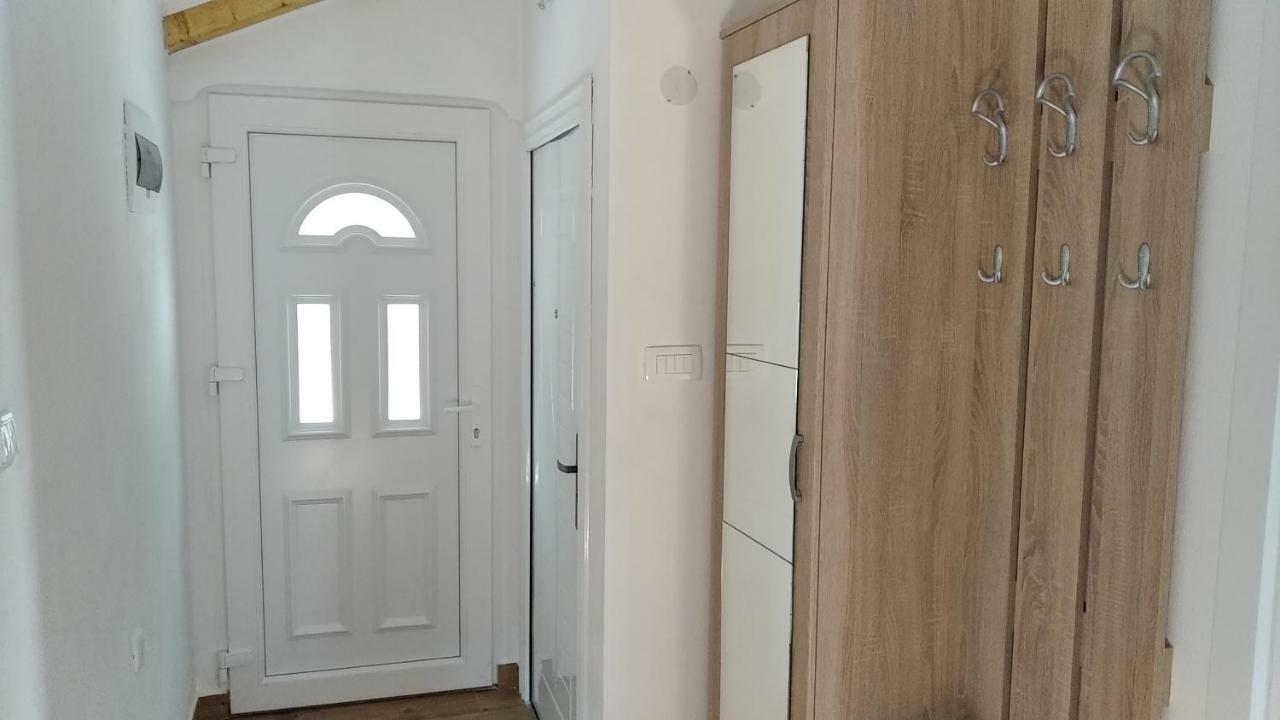 Apartment Rosic Perast Bagian luar foto